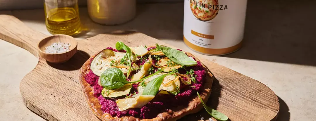 Pizza aux légumes et pesto violet