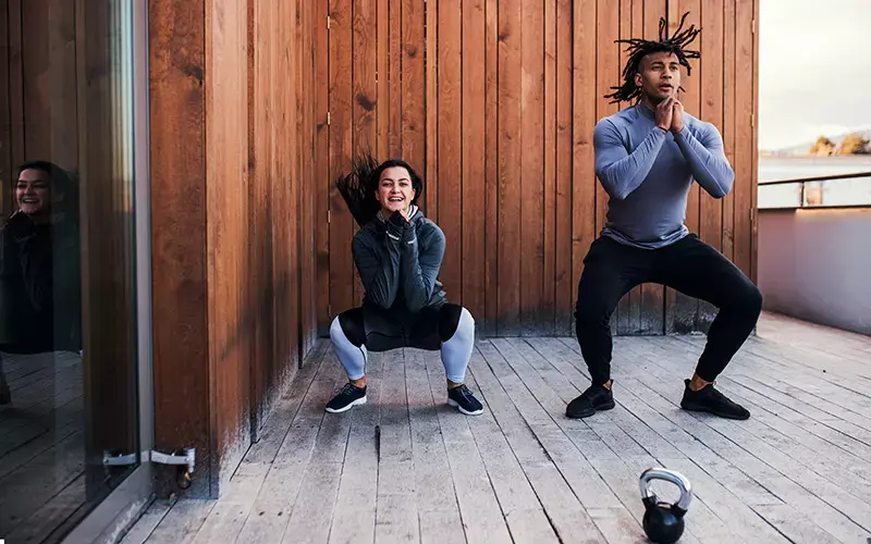 HIIT full-body spécial force et condition physique pour débutants