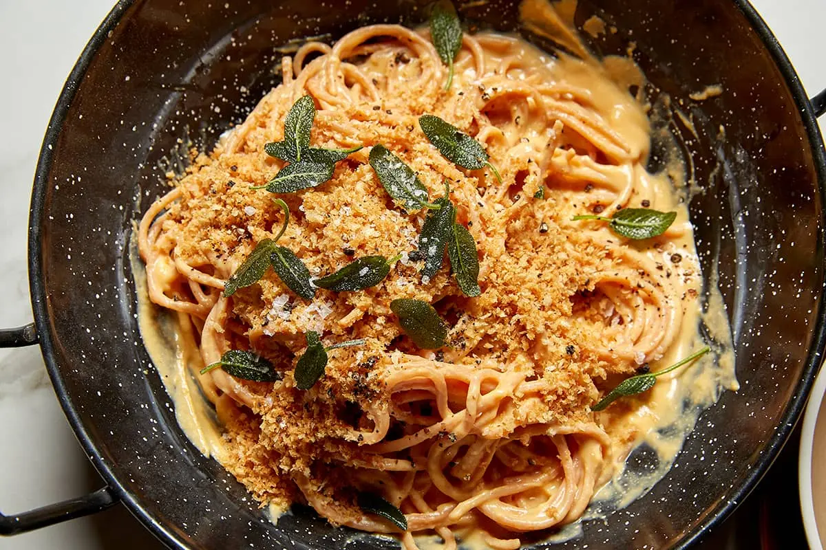 Pâtes crémeuses à la courge vegan